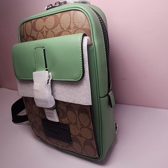 NWT Coach CR268 Track Pack In Colorblock Signature Soft Green Khaki - Picture 4 of 7